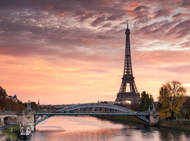 France – Confirmation de la forte croissance de l’activité au troisième trimestre, l’emploi résiste