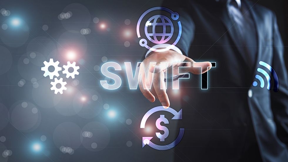 Monde – Secteur bancaire : l'exclusion de sept banques russes du système SWIFT, quels effets ?